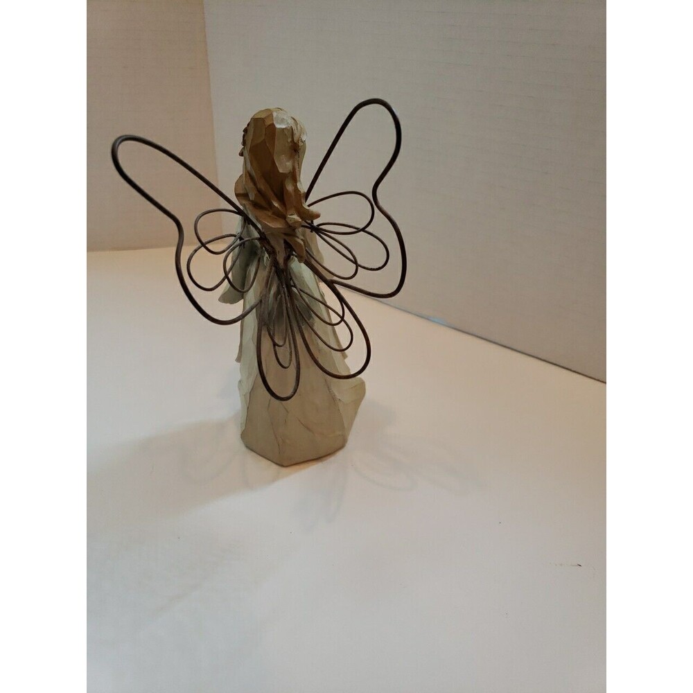 Angel Holding Her Spring Bonnet  7" HighGANZ Resin Wood Carving - Picture 4 of 6